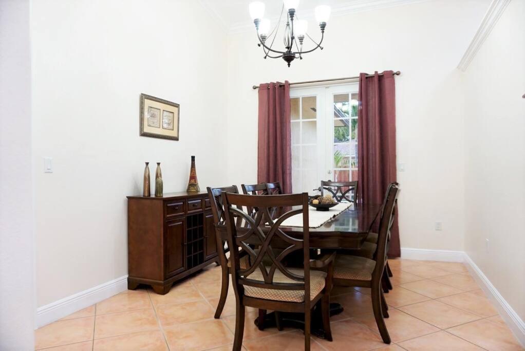 New Luxury Vacation Dream Rental- Sleeps 15! 迈阿密 外观 照片