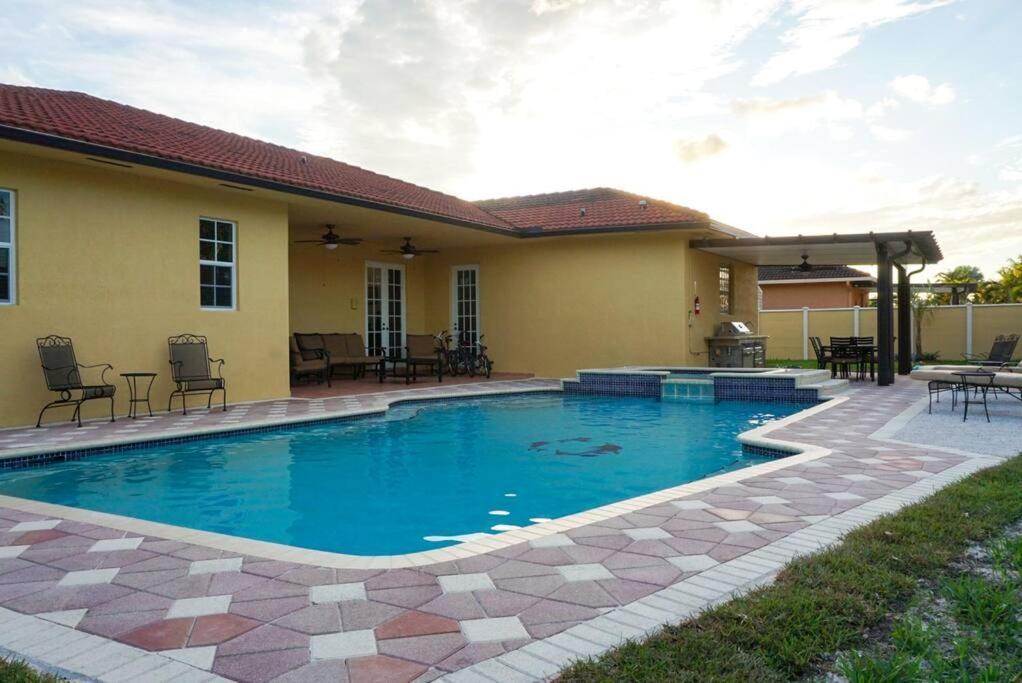 New Luxury Vacation Dream Rental- Sleeps 15! 迈阿密 外观 照片